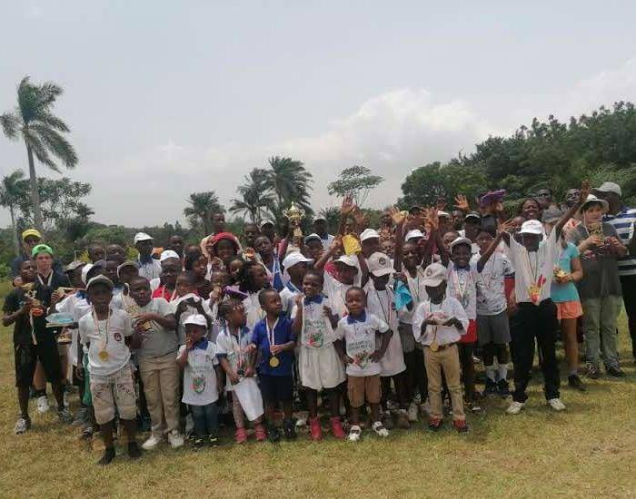 Materiel pour l'Association Sportive de l'Ivoire Golf Club - 1